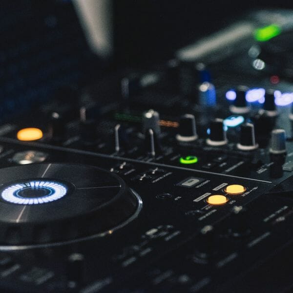 DJ live